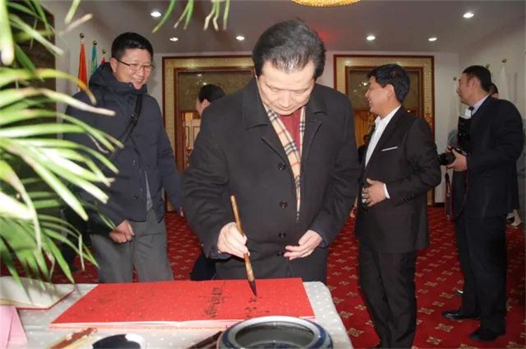 焦点平台官方网站图片