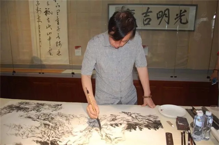 焦点平台官方网站图片